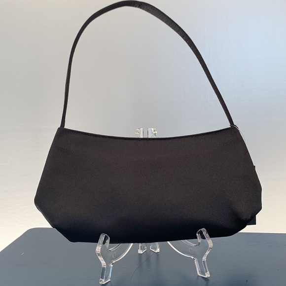 Red Hat Ladies Sasha evening bag NWT special event beaded black and red holiday - Picture 3 of 8